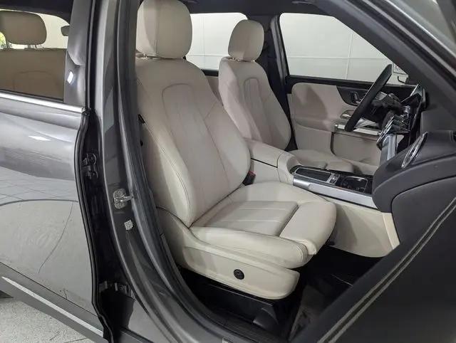 2026 Mercedes-Benz GLB 4MATIC