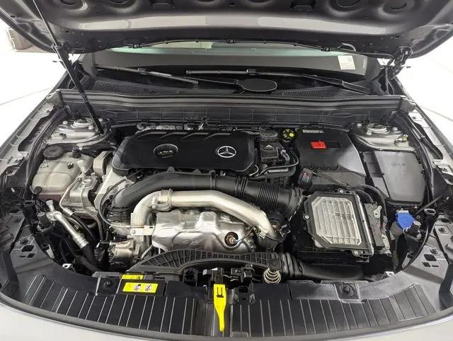 2026 Mercedes-Benz GLB 4MATIC