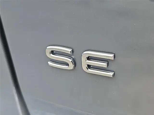 2026 Volkswagen Atlas Cross Sport SE with Technology