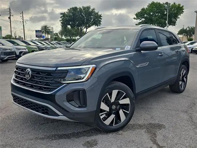 2026 Volkswagen Atlas Cross Sport SE with Technology