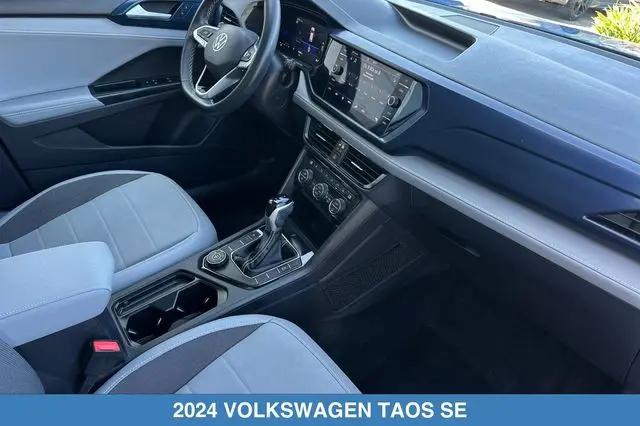 2024 Volkswagen Taos 1.5T SE