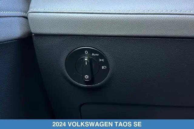 2024 Volkswagen Taos 1.5T SE