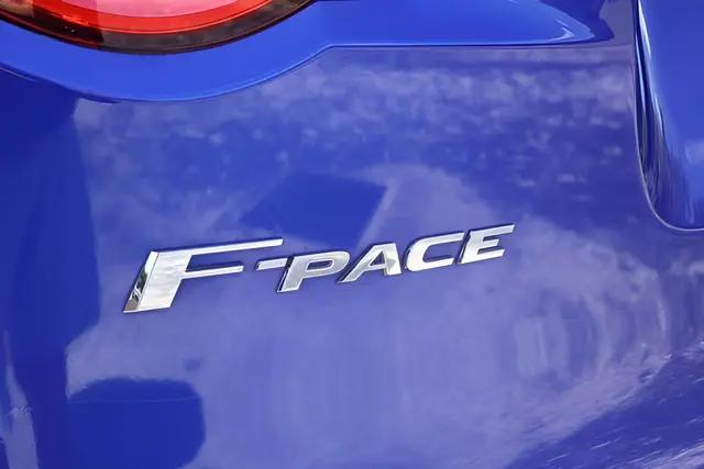 2018 Jaguar F-PACE 25t Premium