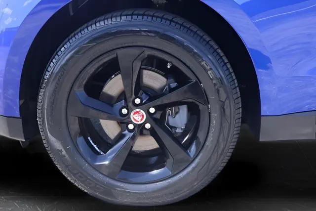 2018 Jaguar F-PACE 25t Premium