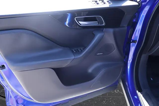 2018 Jaguar F-PACE 25t Premium