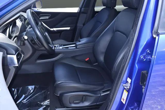 2018 Jaguar F-PACE 25t Premium