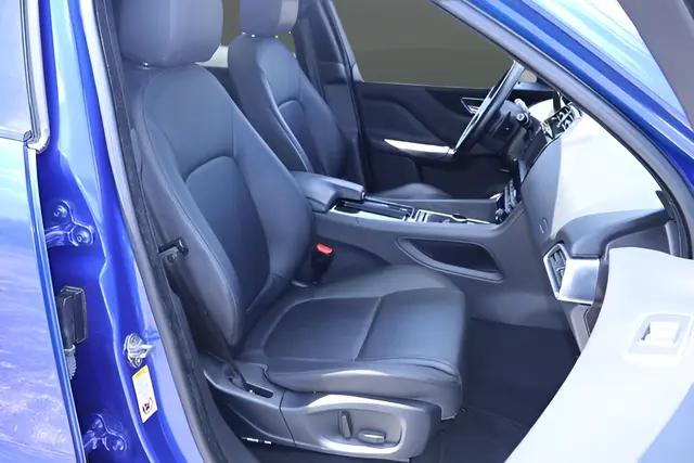 2018 Jaguar F-PACE 25t Premium