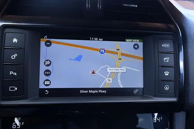 2018 Jaguar F-PACE 25t Premium