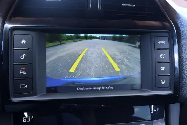 2018 Jaguar F-PACE 25t Premium