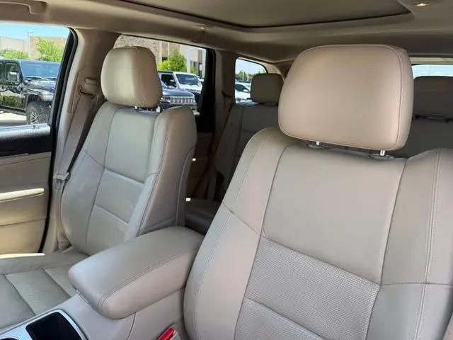 2017 Jeep Grand Cherokee Limited 4x2