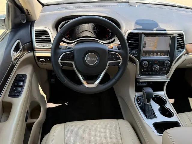 2017 Jeep Grand Cherokee Limited 4x2