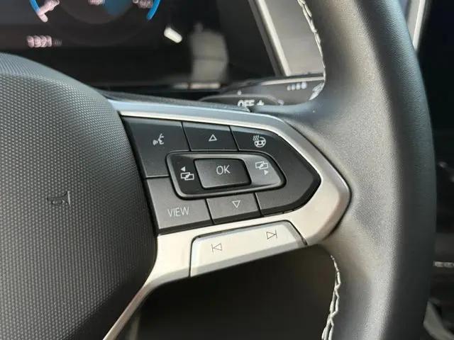 2026 Volkswagen Atlas Cross Sport SE