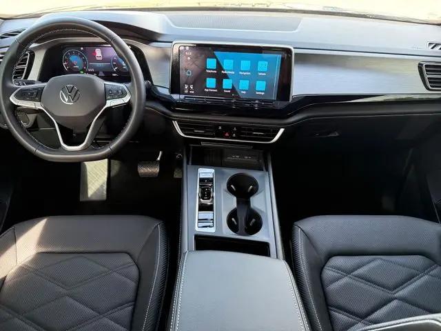 2026 Volkswagen Atlas Cross Sport SE