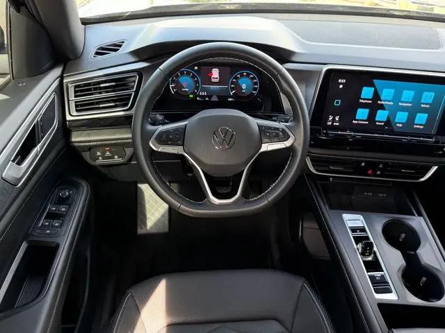 2026 Volkswagen Atlas Cross Sport SE