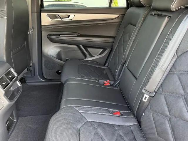 2026 Volkswagen Atlas Cross Sport SE
