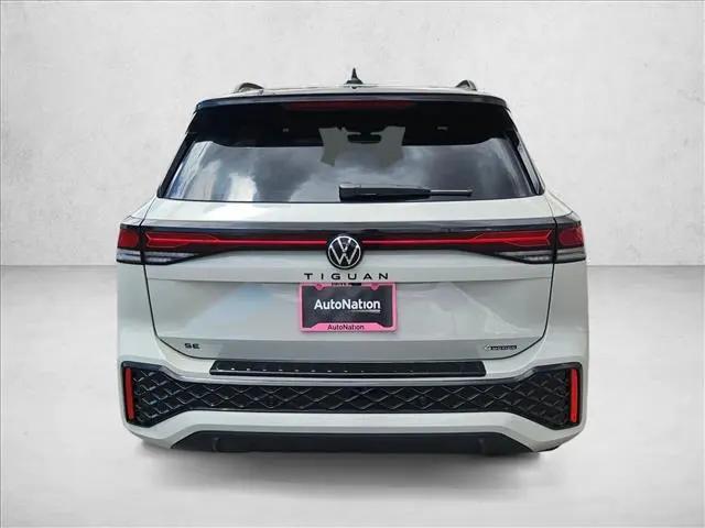 2026 Volkswagen Tiguan SE R-Line Black