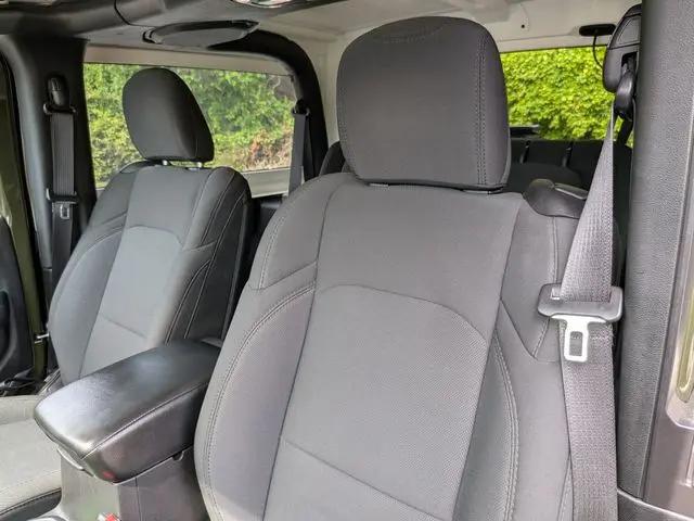 2023 Jeep Wrangler 2-Door Sport S 4x4