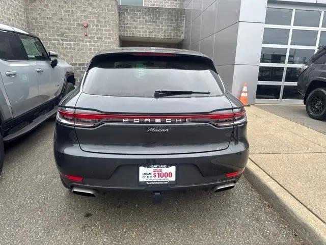 2020 Porsche Macan Macan