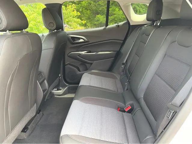 2025 Chevrolet Trax FWD LT