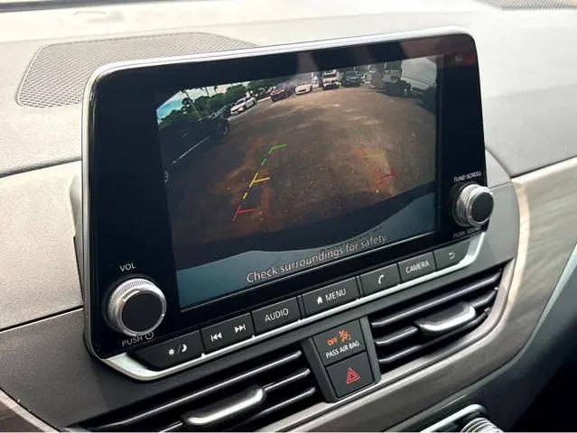 2026 Nissan Altima SV FWD