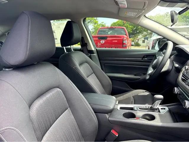 2026 Nissan Altima SV FWD