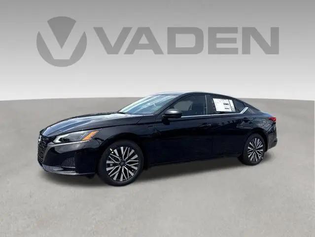 2026 Nissan Altima SV FWD