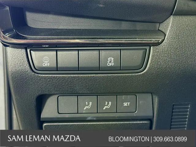 2023 Mazda Mazda3 2.5 S Carbon Edition
