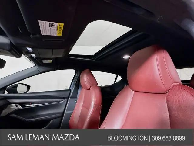 2023 Mazda Mazda3 2.5 S Carbon Edition