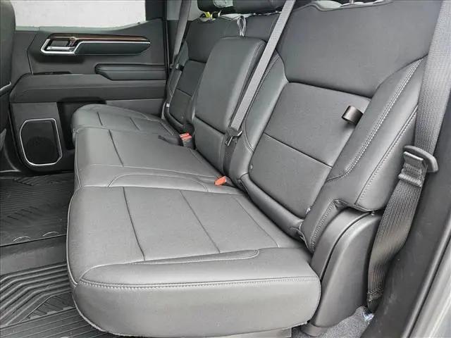 2026 Chevrolet Silverado 1500 4WD Crew Cab Standard Bed LT