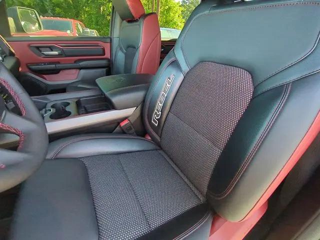 2025 Ram 1500 Rebel Crew Cab 4x4 5'7" Box