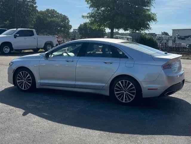 2017 Lincoln MKZ Select
