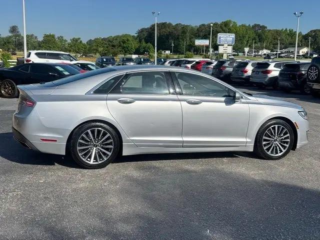 2017 Lincoln MKZ Select