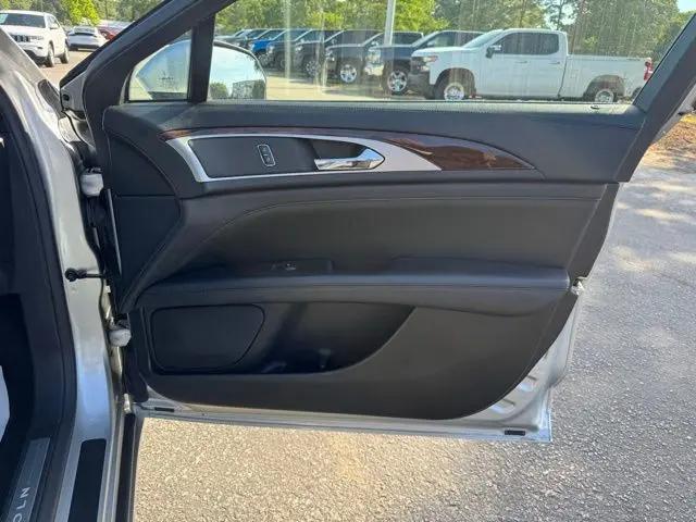 2017 Lincoln MKZ Select