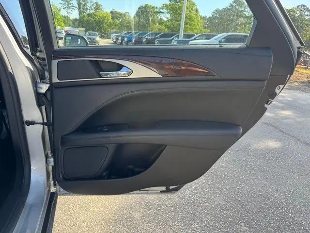 2017 Lincoln MKZ Select
