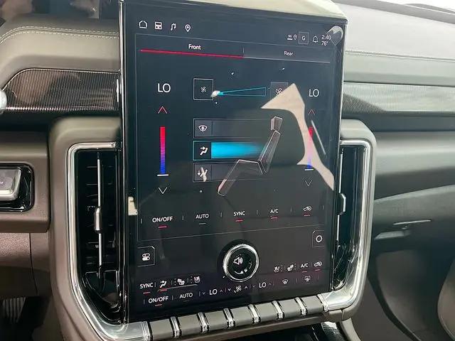 2026 GMC Yukon XL 4WD Elevation