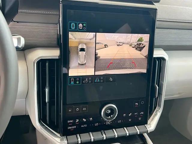 2026 GMC Acadia Denali FWD