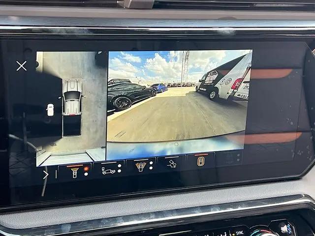 2026 GMC Sierra 2500HD Crew Cab, Standard Bed, AT4, 4WD