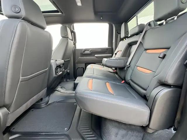 2026 GMC Sierra 2500HD Crew Cab, Standard Bed, AT4, 4WD