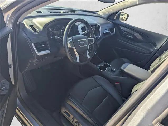2024 GMC Terrain AWD SLT