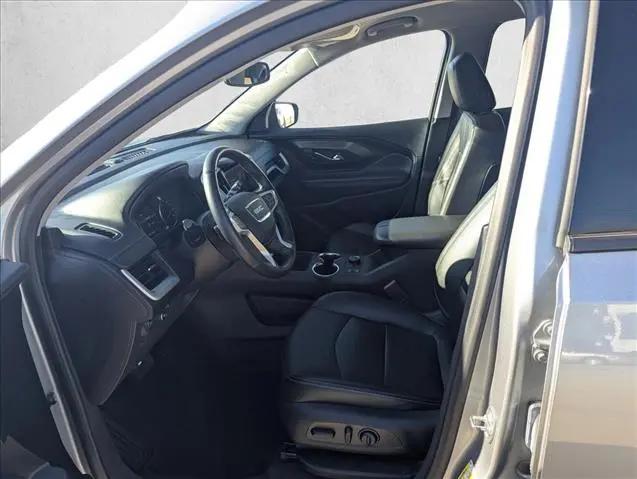 2024 GMC Terrain AWD SLT