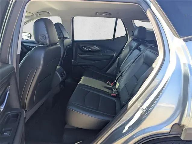 2024 GMC Terrain AWD SLT