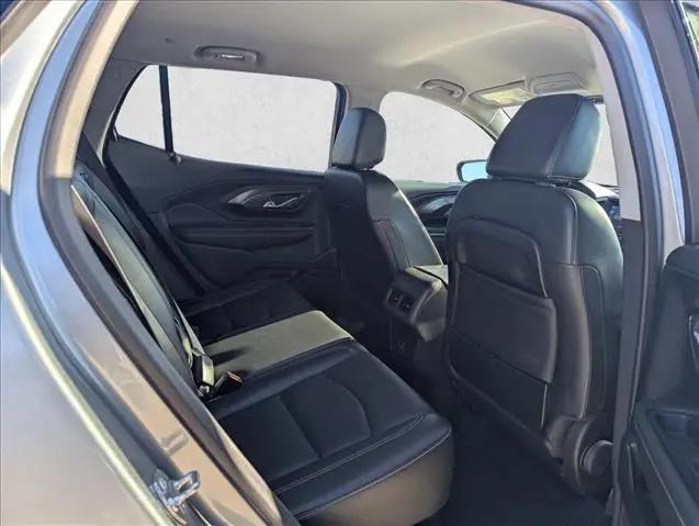 2024 GMC Terrain AWD SLT