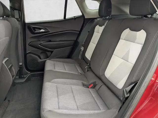 2025 Chevrolet Trax FWD LS