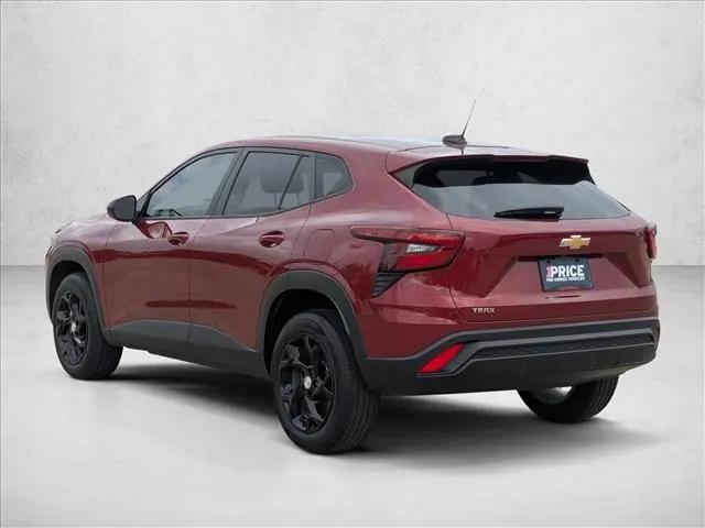 2025 Chevrolet Trax FWD LS