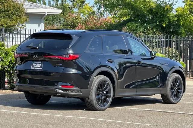 2026 Mazda X-90 Premium Sport