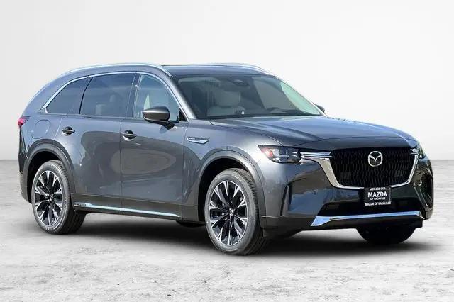 2026 Mazda X-90 Premium Plus