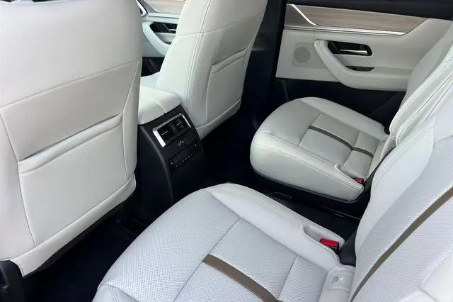 2026 Mazda X-90 Premium Plus