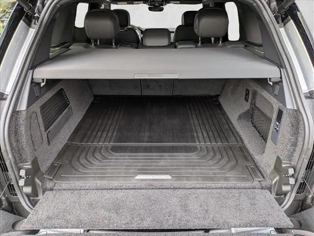 2025 Land Rover Range Rover P530 SE