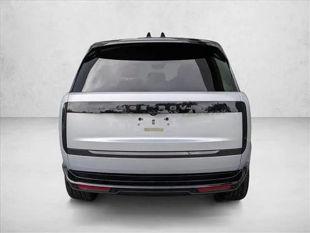 2025 Land Rover Range Rover P530 SE
