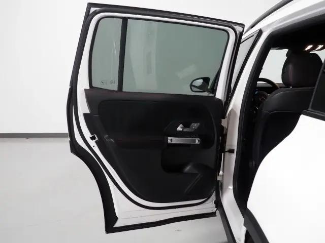 2022 Mercedes-Benz 300 4MATIC